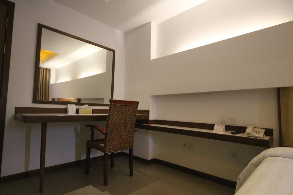 The Rgn City Lodge Yangon Dış mekan fotoğraf