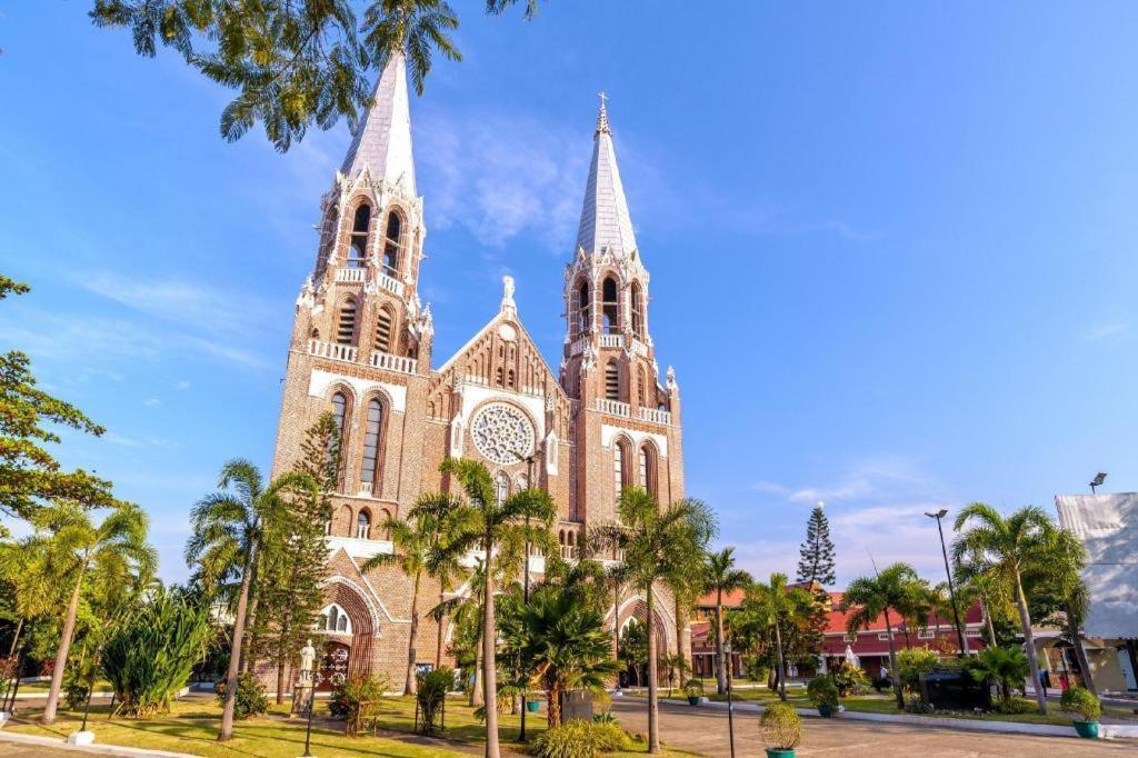 The Rgn City Lodge Yangon Dış mekan fotoğraf