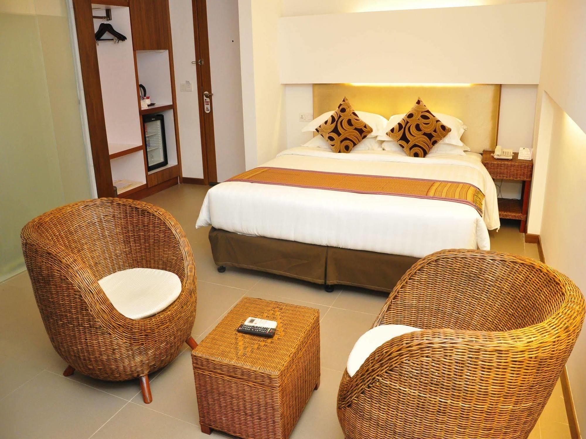 The Rgn City Lodge Yangon Dış mekan fotoğraf