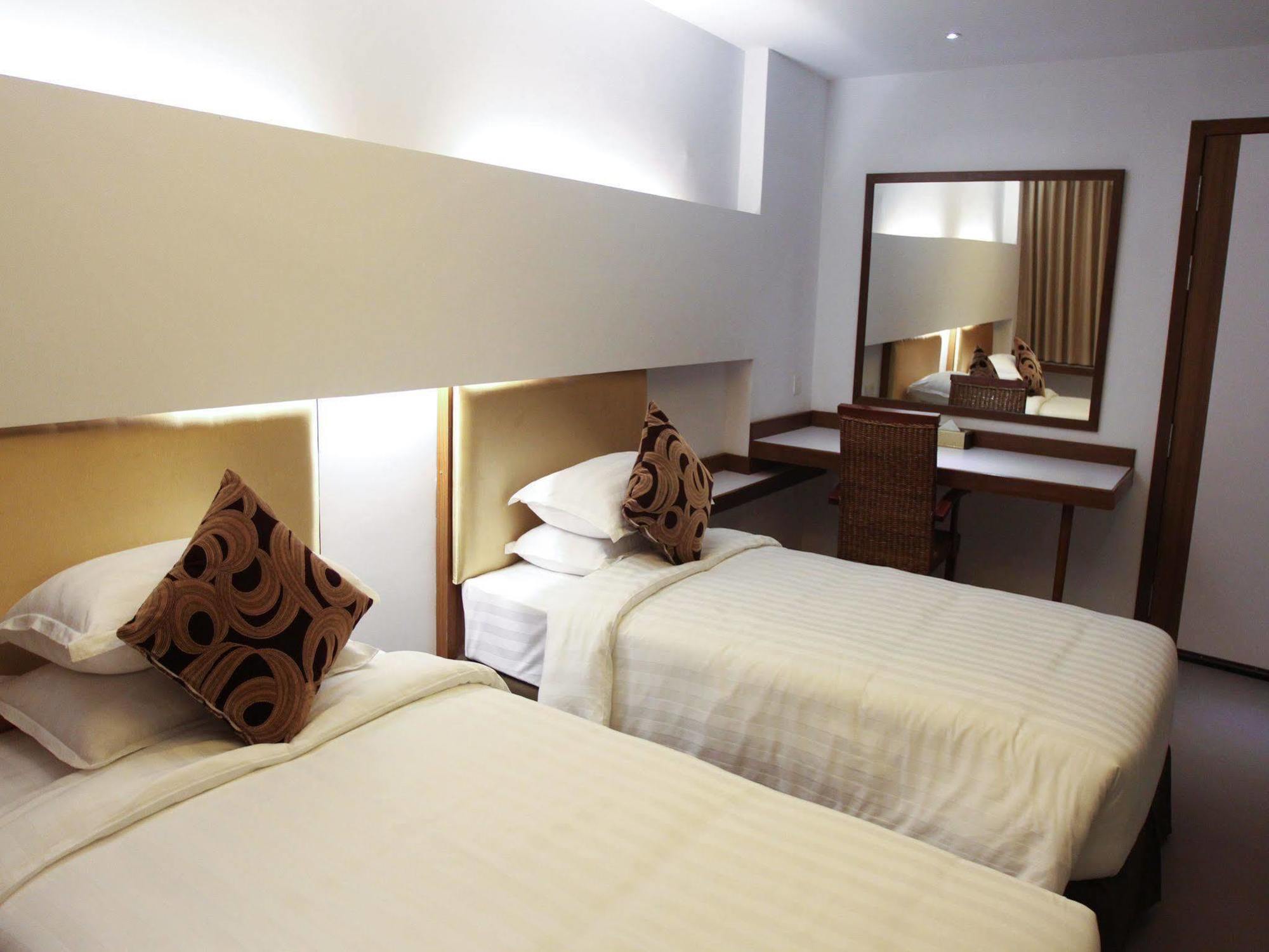 The Rgn City Lodge Yangon Dış mekan fotoğraf